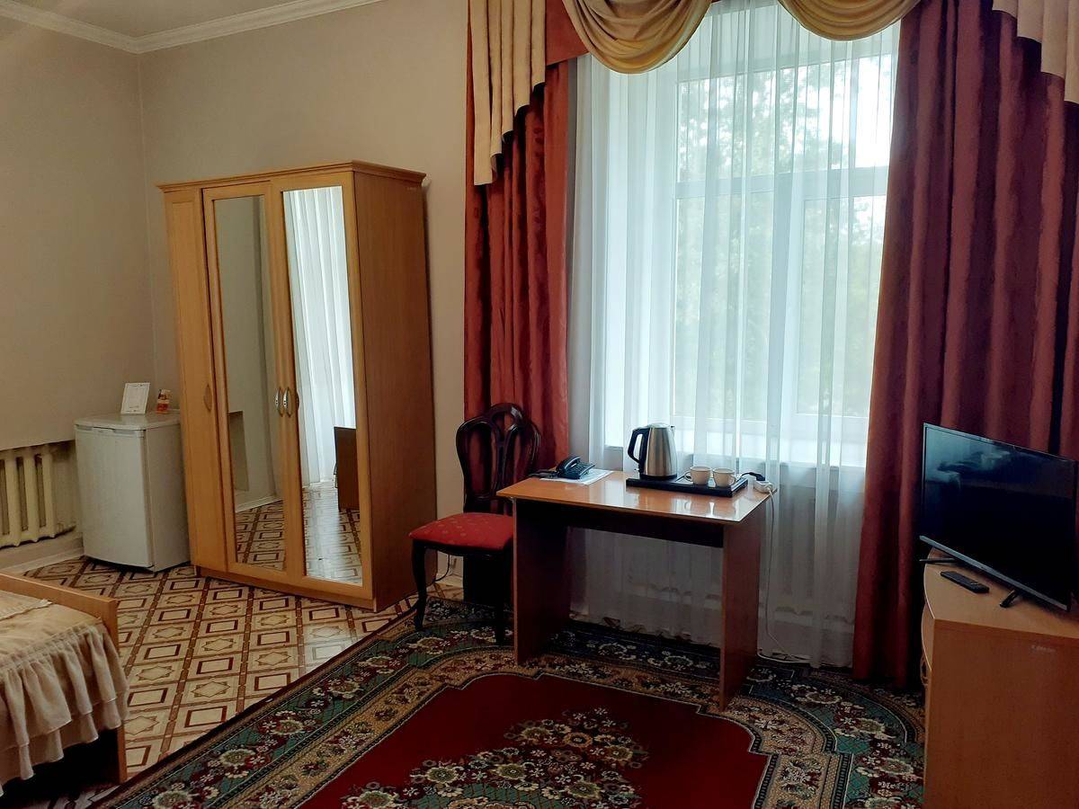 Фото Отели Чайка Гостиничный комплекс Караганда 27